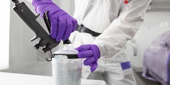 Com a  Performance Spray Gun 3M™, você pode alcançar tempos de ciclo mais rápidos e maior produtividade.
