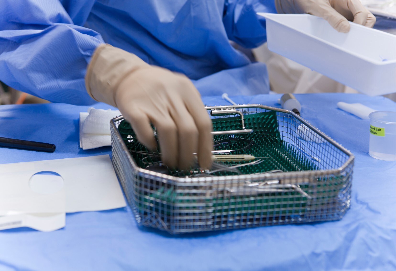 Tray preparation for surgery in the operating room
