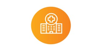 Ícone de um hospital com uma cruz médica no topo, dentro de um círculo laranja.
