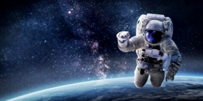 Imagem de um astronauta no espaço.