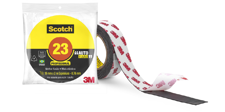 Embalagem da fita Scotch 23 da 3M ao lado de um rolo de fita adesiva 3M parcialmente desenrolado.

