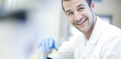 Laboratórios odontológicos

